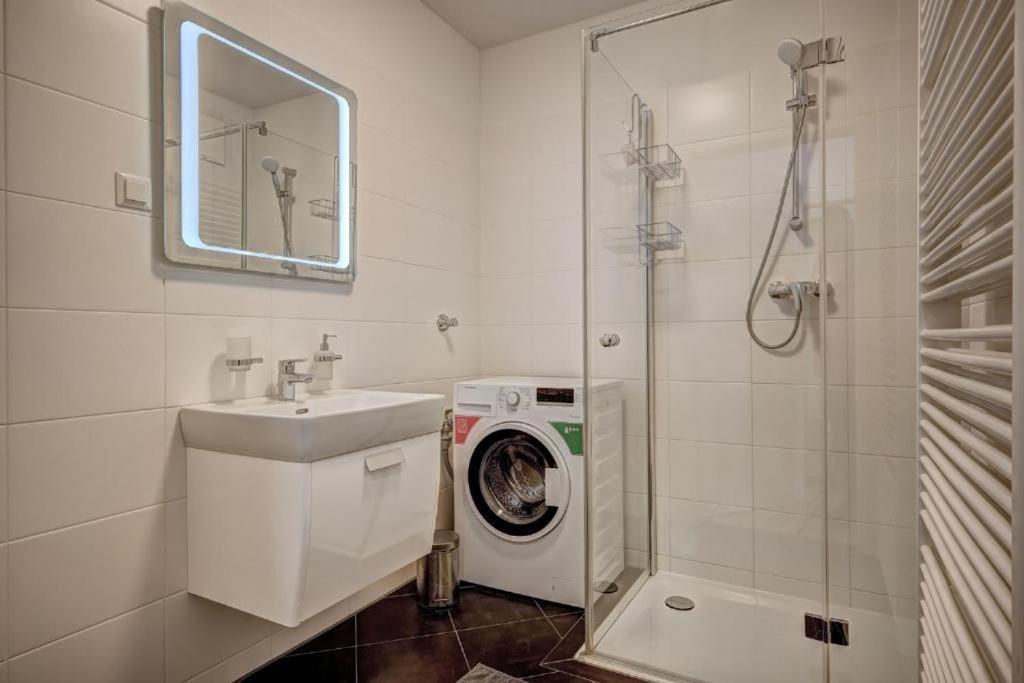 Apartmán Carin Deluxe II Vídeň Exteriér fotografie